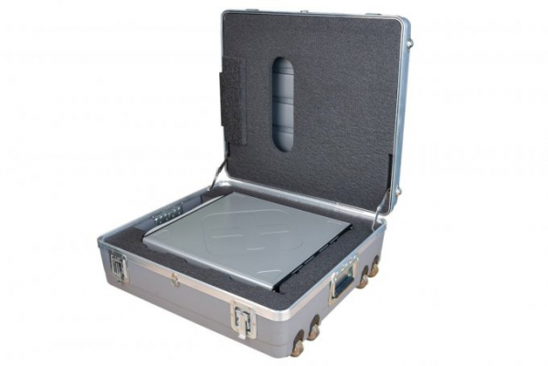 Анонсирован портативный SSD Western Digital на 368 ТБ в чемодане на колёсиках (5 фото)