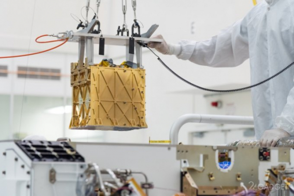 Марсоход Perseverance обновил рекорд по добыче кислорода из атмосферы Красной планеты