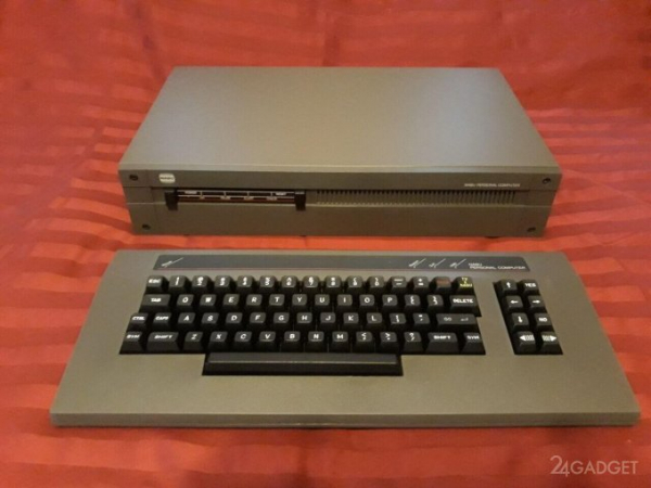 На eBay выставили 2000 ПК 80-х годов (2 фото)