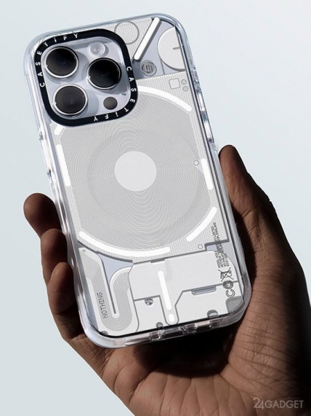 Чехол, превращающий iPhone 15 в Nothing (4 фото)