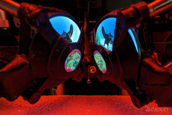 Учёные создали VR-гарнитуру для мышей — она помогает изучать реакцию на хищников