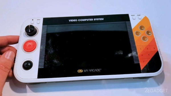 Atari анонсировала портативную игровую консоль (4 фото)