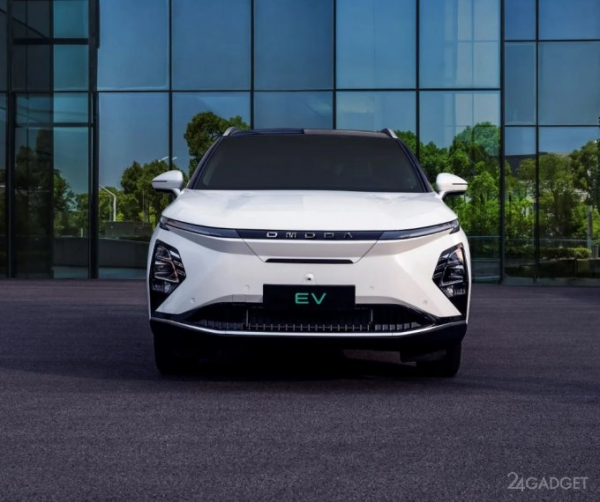 OMODA представила в России свой первый электромобиль E5 (7 фото)