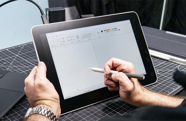 Обзор Wacom One 13: достойного планшета для художников и графических дизайнеров