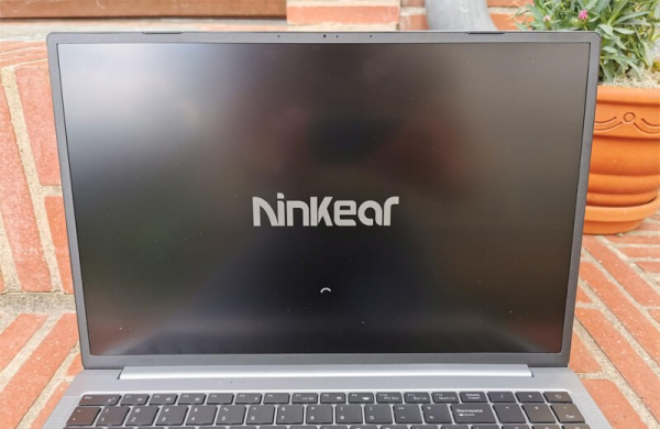 Обзор NinKear N16 Pro: недорогого ноутбука для работы и мультимедиа