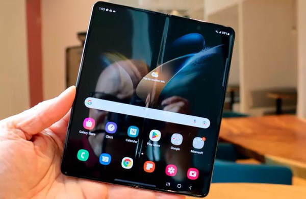 Обзор Samsung Galaxy Z Fold 4: флагманский смартфон и планшет в одном устройстве Обзор Samsung Galaxy Z Fold 4: флагманский смартфон и планшет в одном устройстве
