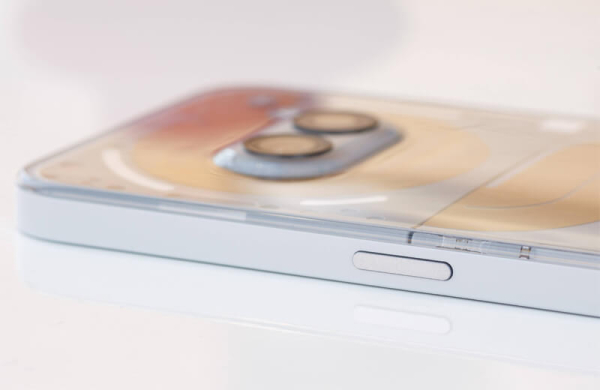 Обзор Nothing Phone (2a) Plus: смартфона с прозрачным корпусом и необычной подсветкой Обзор Nothing Phone (2a) Plus: смартфона с прозрачным корпусом и необычной подсветкой