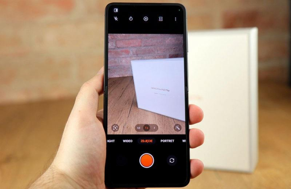 Обзор Oppo Find N2 Flip: ещё одного очень хорошего раскладного смартфона конкурента Samsung Обзор Oppo Find N2 Flip: ещё одного очень хорошего раскладного смартфона конкурента Samsung