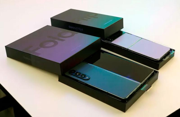 Обзор Samsung Galaxy Z Fold 4: флагманский смартфон и планшет в одном устройстве Обзор Samsung Galaxy Z Fold 4: флагманский смартфон и планшет в одном устройстве