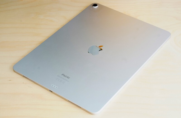Обзор Apple iPad Air 13 (2024): флагманского планшета, который мощнее ноутбуков и ПК Обзор Apple iPad Air 13 (2024): флагманского планшета, который мощнее ноутбуков и ПК