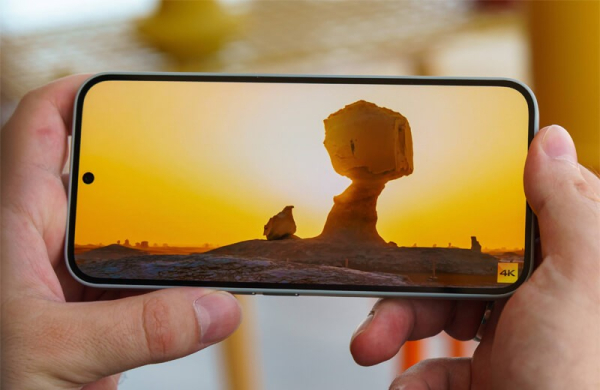 Обзор Nothing Phone (2a) Plus: смартфона с прозрачным корпусом и необычной подсветкой Обзор Nothing Phone (2a) Plus: смартфона с прозрачным корпусом и необычной подсветкой