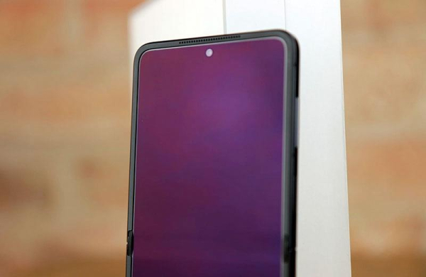Обзор Oppo Find N2 Flip: ещё одного очень хорошего раскладного смартфона конкурента Samsung Обзор Oppo Find N2 Flip: ещё одного очень хорошего раскладного смартфона конкурента Samsung