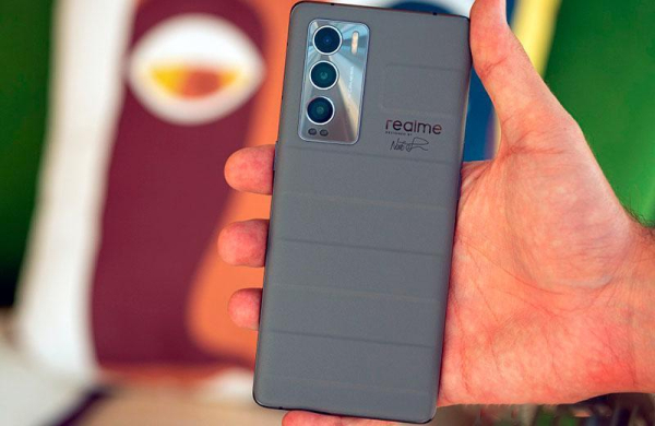 Обзор смартфона Realme GT Master Explorer Edition: красивый и производительный Обзор смартфона Realme GT Master Explorer Edition: красивый и производительный