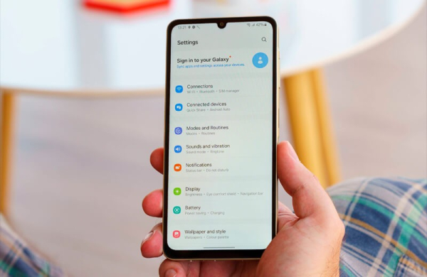 Обзор Samsung Galaxy A06: самого дешёвого смартфона компании для основных задач Обзор Samsung Galaxy A06: самого дешёвого смартфона компании для основных задач