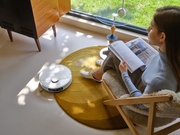 Dreame представила робот-пылесос Trouver E30 Ultra со станциейсамоочистки и высокой мощностью 