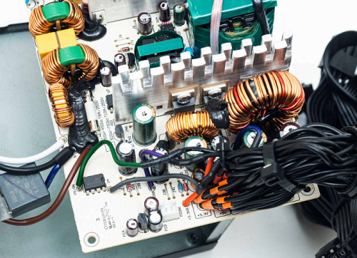 Обзор и тестирование блока питания XPG PROBE Bronze 700W