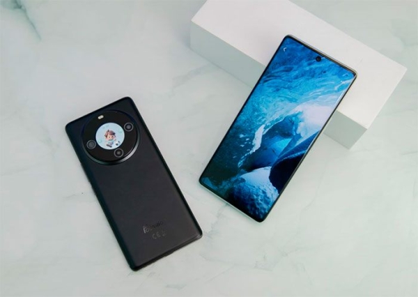 Смартфон Fossibot S3 с двумя экранами AMOLED приносит премиальные возможности по скромной цене