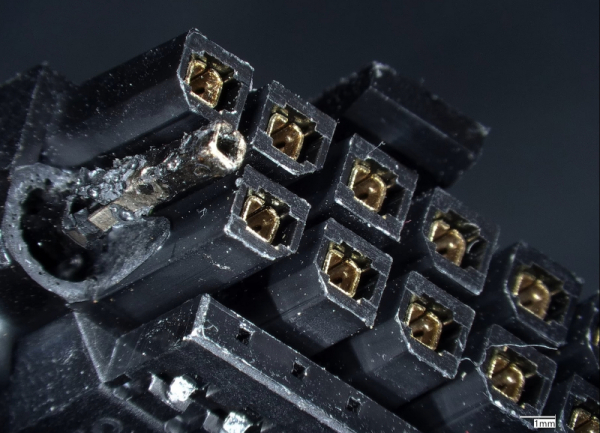 GeForce&nbsp;RTX 5090 уличили в разогреве кабелей питания до 150 &deg;C за считаные минуты 