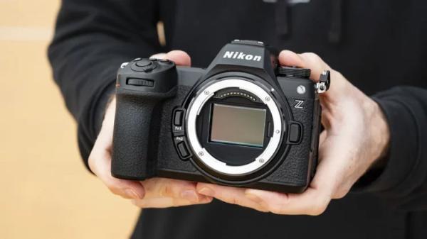 Лучшие полнокадровые беззеркальные камеры 2025 года: Canon, Sony, Nikon и другие Лучшие полнокадровые беззеркальные камеры 2025 года: Canon, Sony, Nikon и другие