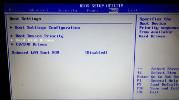 Что делать если компьютер не видит жесткий диск