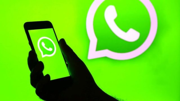 Переводить деньги теперь можно прямо в WhatsApp &mdash; новинка 2025 года от мессенджера