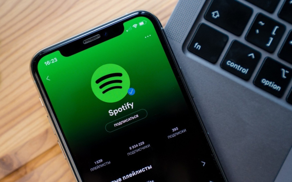 Плюсы и минусы подписки Spotify &mdash; как получить и отменить в 2025 году