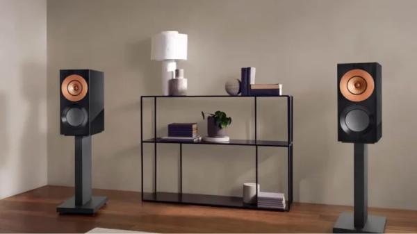 Лучшие колонки KEF 2025: бюджетные, премиальные, полочные и беспроводные системы