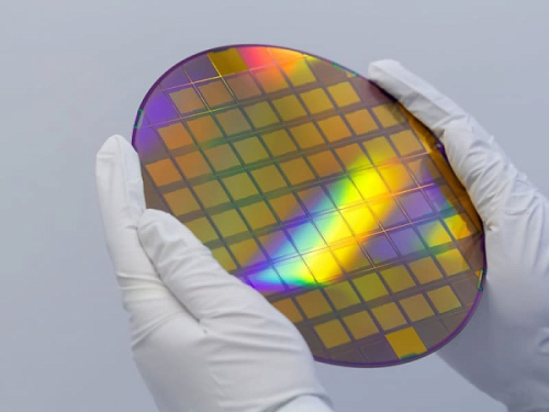 TSMC начнёт принимать заказы на 2-нм техпроцесс в начале апреля TSMC начнёт принимать заказы на 2-нм техпроцесс в начале апреля