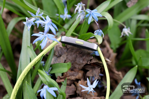 Фитнес-браслет HUAWEI Band 10: настоящий металл Фитнес-браслет HUAWEI Band 10: настоящий металл