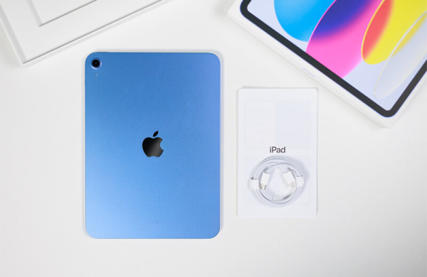 Обзор Apple iPad 11 (2025): почти лучшего планшета для повседневных задач