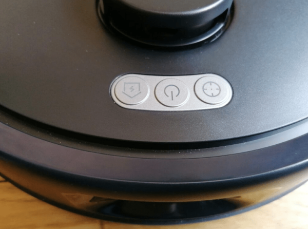 Забыла о швабре: как робот-пылесос ECOVACS перевернул мой подход к уборке Забыла о швабре: как робот-пылесос ECOVACS перевернул мой подход к уборке