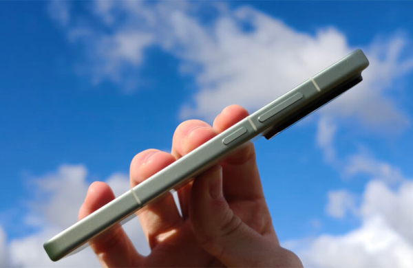 Обзор Xiaomi 15: топового компактного смартфона с невероятной производительностью