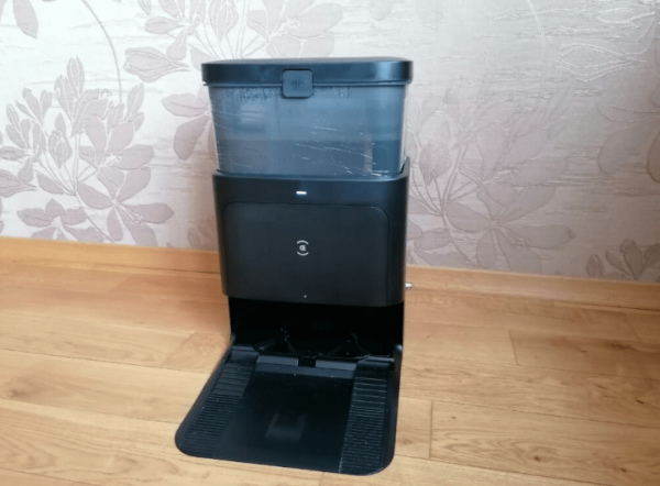 Забыла о швабре: как робот-пылесос ECOVACS перевернул мой подход к уборке Забыла о швабре: как робот-пылесос ECOVACS перевернул мой подход к уборке