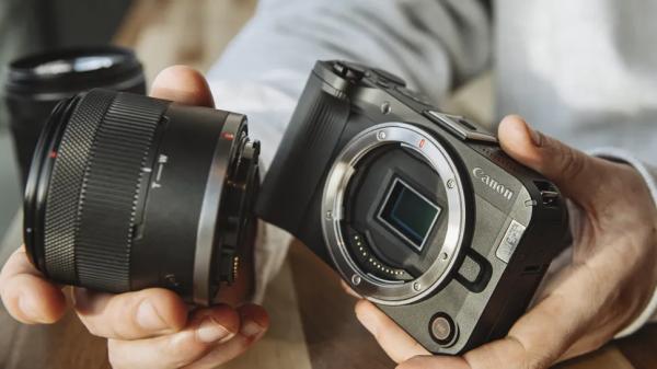 Canon EOS R50 V vs Fujifilm X-M5: битва новичков 2025 Canon EOS R50 V vs Fujifilm X-M5: битва новичков 2025