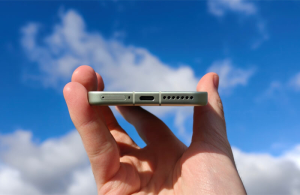 Обзор Xiaomi 15: топового компактного смартфона с невероятной производительностью