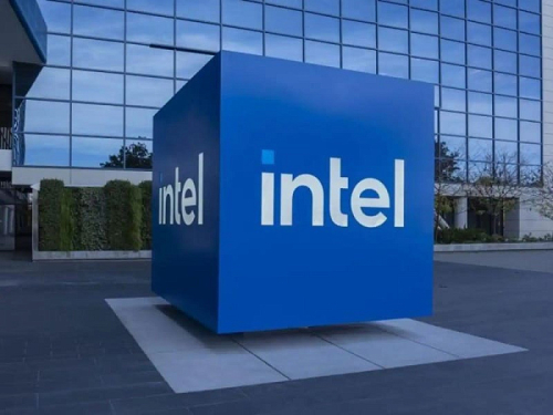 Intel продала 51% бизнеса Altera за $4.46 млрд Intel продала 51% бизнеса Altera за $4.46 млрд