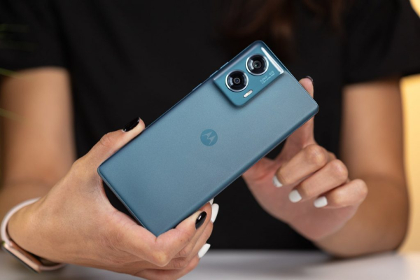 Лучшие телефоны Motorola в 2025 году