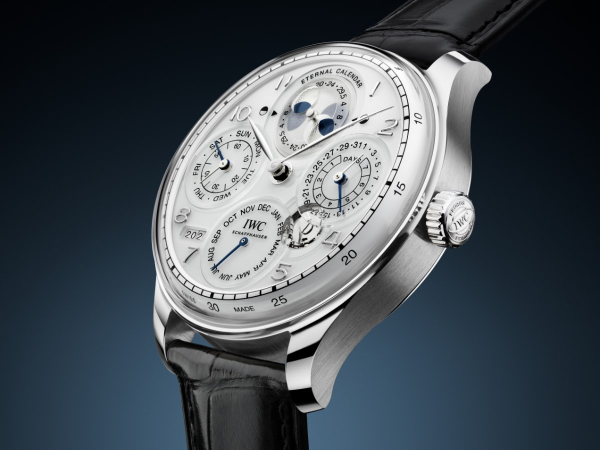 Невероятно, точность на 45 миллионов лет в новых IWC Portugieser Eternal Calendar?!