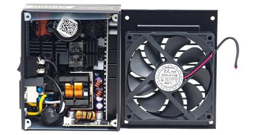 Обзор блока питания Lian Li SFX SP850 Обзор блока питания Lian Li SFX SP850