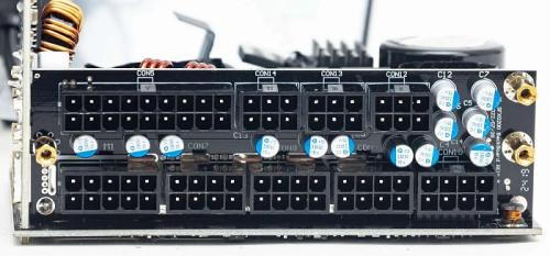 Обзор блока питания Lian Li SFX SP850 Обзор блока питания Lian Li SFX SP850