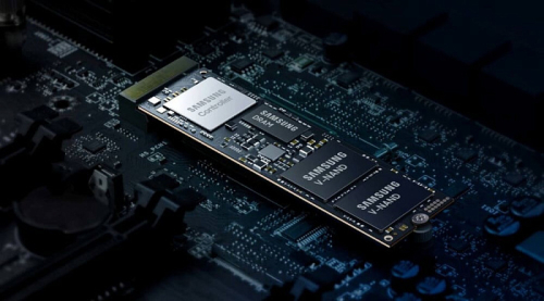 Samsung собирается объявить о повышении цен на память DRAM и NAND