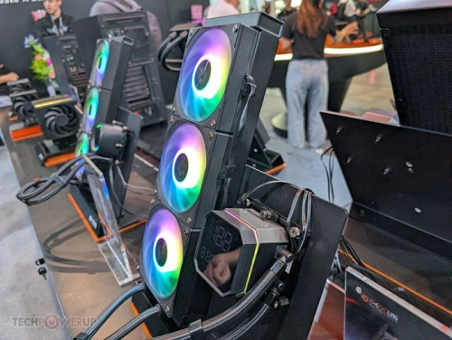 ID-Cooling на COMPUTEX: много воды и воздуха