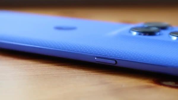 Обзор Motorola Edge 60 Pro: о такой внешности флагманы только мечтают Обзор Motorola Edge 60 Pro: о такой внешности флагманы только мечтают