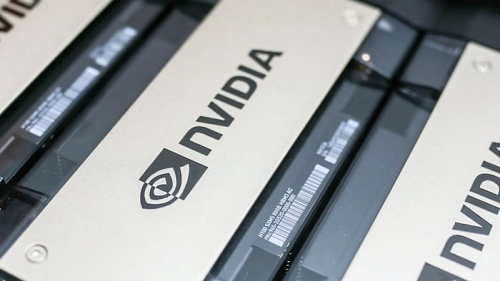 NVIDIA разместила заказы на 300 тысяч ускорителей HGX H20 для Китая NVIDIA разместила заказы на 300 тысяч ускорителей HGX H20 для Китая