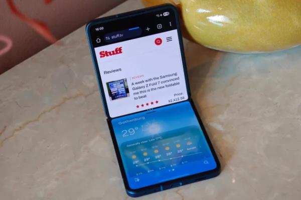 Обзор Galaxy Z Flip 7: две вещи мешают ему стать совершенством Обзор Galaxy Z Flip 7: две вещи мешают ему стать совершенством