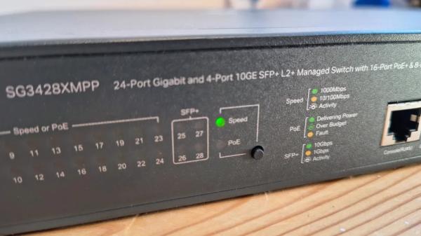 Обзор на TP-Link Omada SG3428XMPP &mdash; Rolls-Royce среди управляемых PoE-коммутаторов