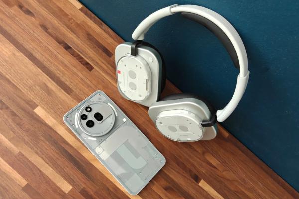 Обзор Nothing Headphone (1): смелый дизайн и другие достоинства