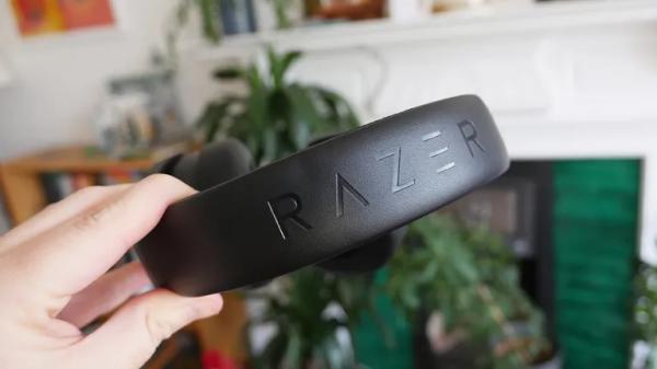 Обзор Razer Kraken V4 Pro: звуковое землетрясение