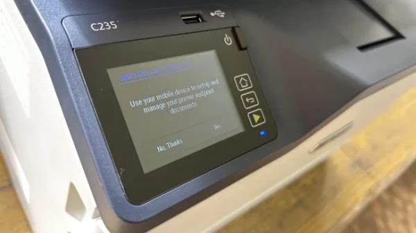 Обзор Xerox C235: бюджетный принтер с премиум-характером Обзор Xerox C235: бюджетный принтер с премиум-характером