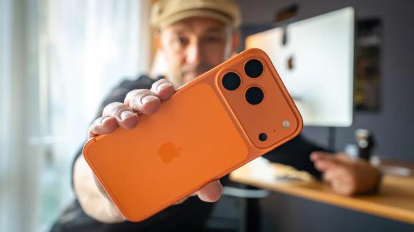 Обзор Apple iPhone 17 Pro Max — холоднее, ярче, дольше Обзор Apple iPhone 17 Pro Max — холоднее, ярче, дольше
